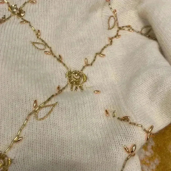 Marissa christina collection angora and beaded embroidered vintage sweater M - Picture 7 of 7